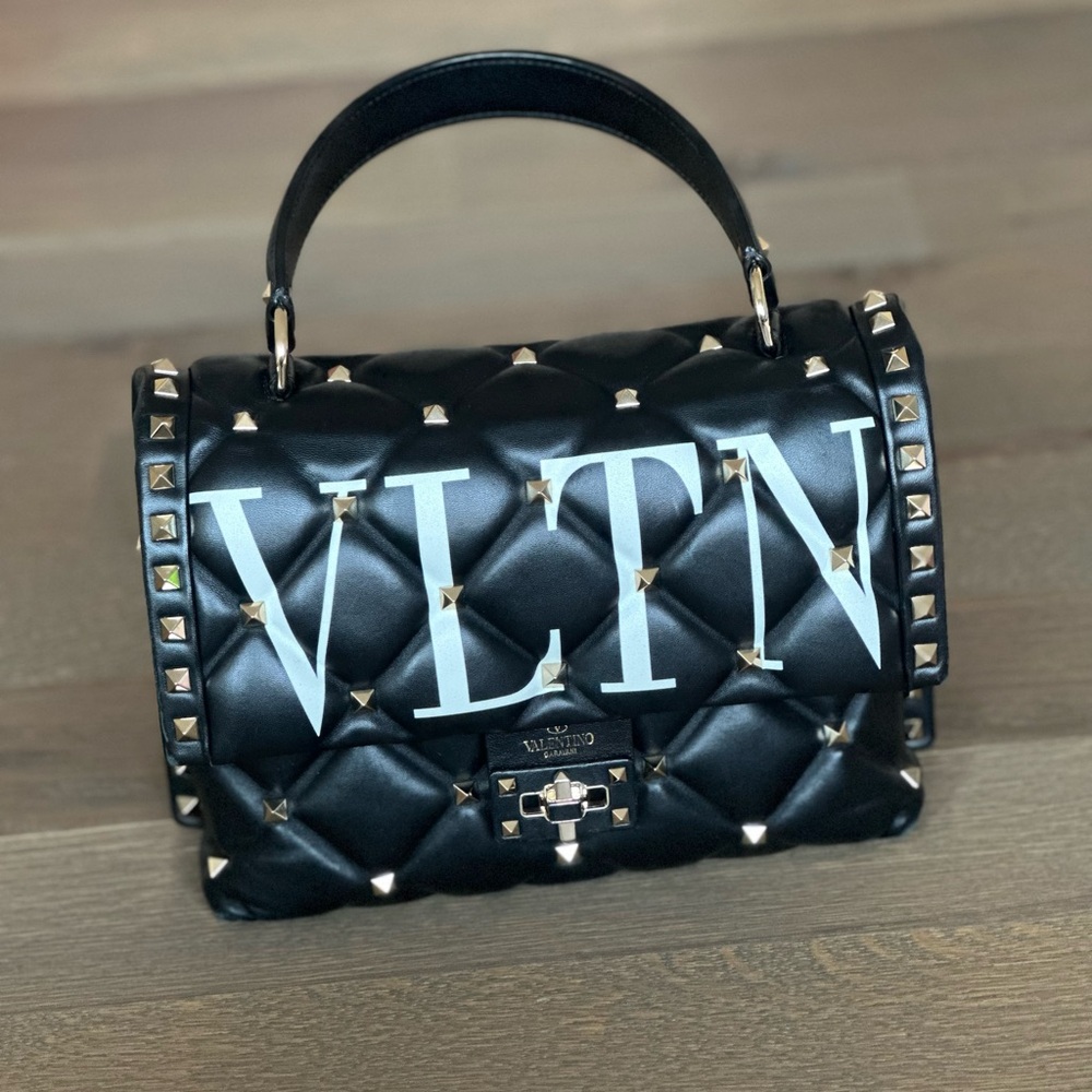 VALENTINO GARAVANI CandyStud leather crossbody/handbag bag!REALLY GOOD CONDITION